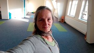 Mahashakti Uta Engeln und ihre Yoga-Kurse in Papenburg