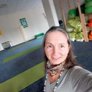 Mahashakti Uta Engeln und ihre Yoga-Kurse in Papenburg